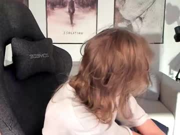 kiramontoyaa from chaturbate taken in 2025-04-21