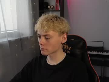 kirill_20_cm from chaturbate taken in 2025-04-16
