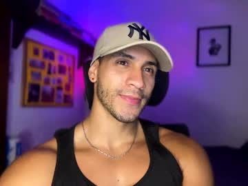 larry_jones from chaturbate taken in 2025-04-19