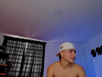michael_boy88_ from chaturbate taken in 2025-04-28