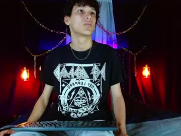 mr_christ from chaturbate taken in 2025-04-09