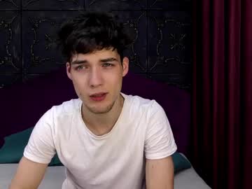 neroblaze from chaturbate taken in 2025-04-19