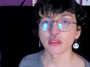opalo_azul from chaturbate taken in 2025-04-07
