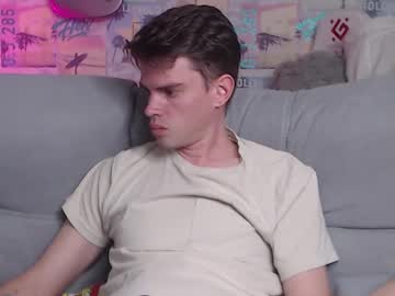 oxmikexo from chaturbate taken in 2025-04-28