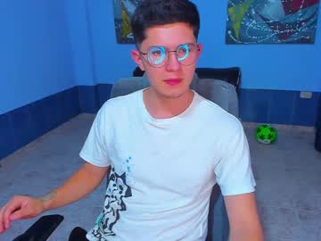 patrik027 from chaturbate taken in 2025-04-29