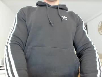 roberto4ever from chaturbate taken in 2025-04-25