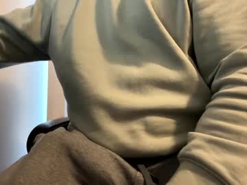 shines08092 from chaturbate taken in 2025-04-07