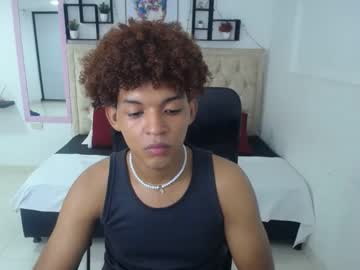 shyboy_ebony from chaturbate taken in 2025-04-16
