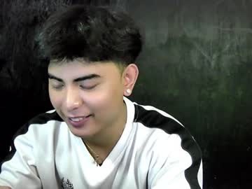 thehugecomeback from chaturbate taken in 2025-04-21
