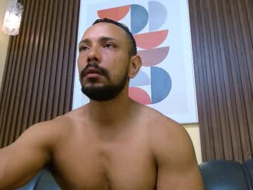 thiago_summers from chaturbate taken in 2025-04-08