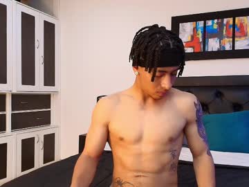 troy_daltom from chaturbate taken in 2025-04-09
