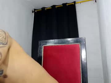 velk_hot1 from chaturbate taken in 2025-04-09
