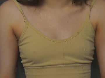 wiloneakerley from chaturbate taken in 2025-04-20