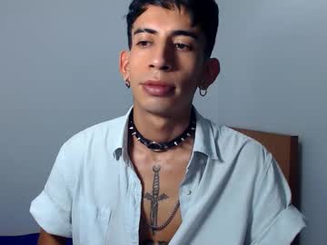 zack_kingg from chaturbate taken in 2025-04-10