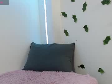 zoe_velvet from chaturbate taken in 2025-04-25