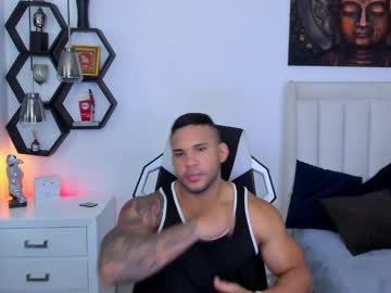 _matthew_santos_ from chaturbate taken in 2025-05-29
