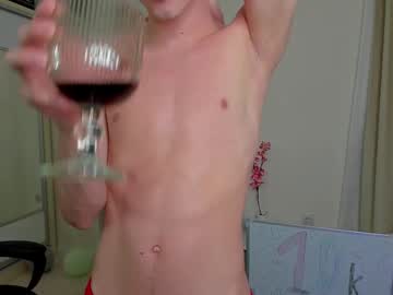 calvin_loves_you from chaturbate taken in 2025-05-21