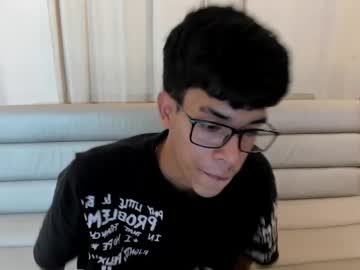 jakelux_long from chaturbate taken in 2025-05-27