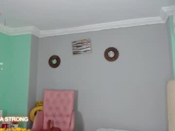 kristel_lee from chaturbate taken in 2025-05-24