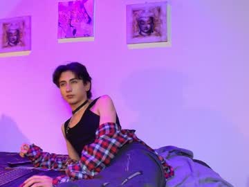 noidysis from chaturbate taken in 2025-05-27