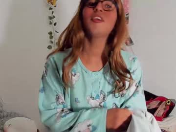 sussy_cat from chaturbate taken in 2025-05-22