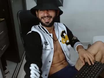 aaron_haren from chaturbate taken in 2025-06-08