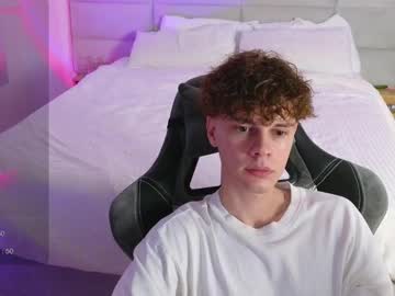 cute_thomas from chaturbate taken in 2025-06-04