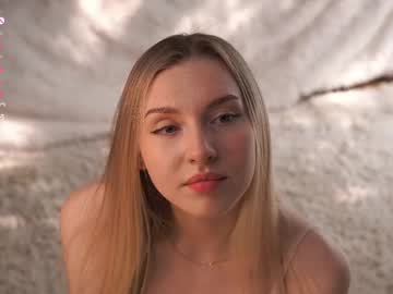 darlinechapel from chaturbate taken in 2025-06-05