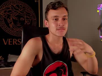 desmond_clark from chaturbate taken in 2025-06-20