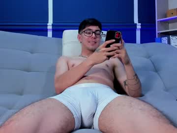 etham_wolf_ from chaturbate taken in 2025-06-28