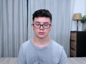 kevinhunts from chaturbate taken in 2025-06-07