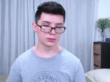 kevinhunts from chaturbate taken in 2025-06-29