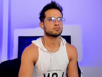 max_conor_ from chaturbate taken in 2025-06-19