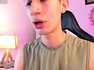novawheeler from chaturbate taken in 2025-06-21