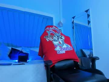 oliverthompson_01 from chaturbate taken in 2025-06-12