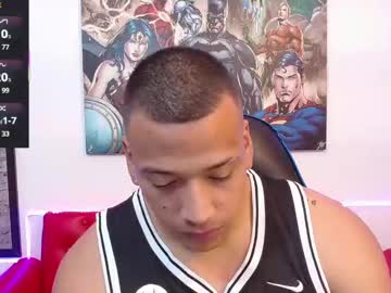 tom_muscle1 from chaturbate taken in 2025-06-11