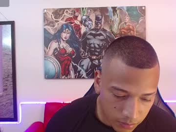 tom_muscle1 from chaturbate taken in 2025-06-21