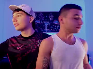 xxhoty0ung_boysxx from chaturbate taken in 2025-06-18