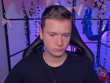 zackhandsome from chaturbate taken in 2025-06-18