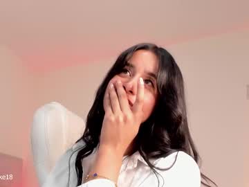 zoe_blake18 from chaturbate taken in 2025-06-08