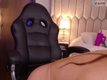 alejaramillo_ from chaturbate taken in 2026-07-29