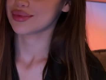 julia_rle from chaturbate taken in 2026-07-29