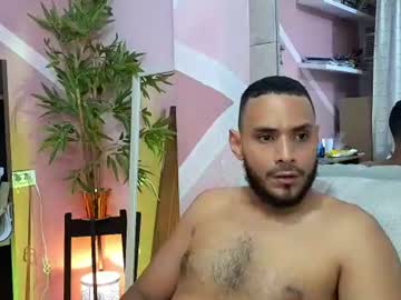 pineappleflipped from chaturbate taken in 2026-09-15