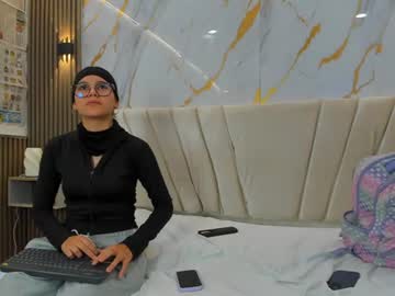 serenaluna19 from chaturbate taken in 2026-09-15